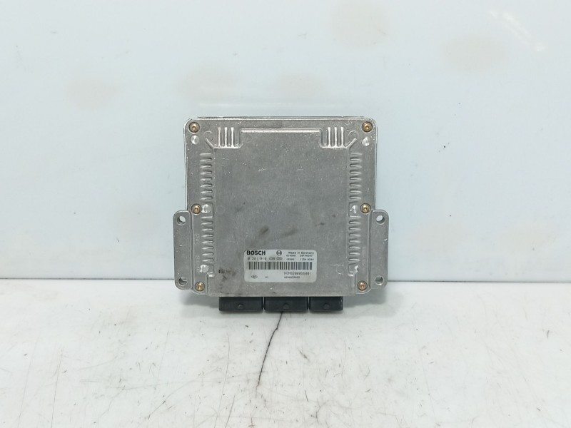 Recambio de centralita motor uce para mitsubishi space star (dg0) referencia OEM IAM   