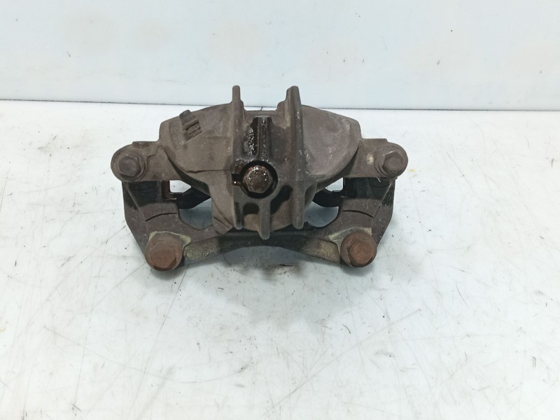 Recambio de pinza freno delantera izquierda para mitsubishi space star (dg0) referencia OEM IAM MR249222  