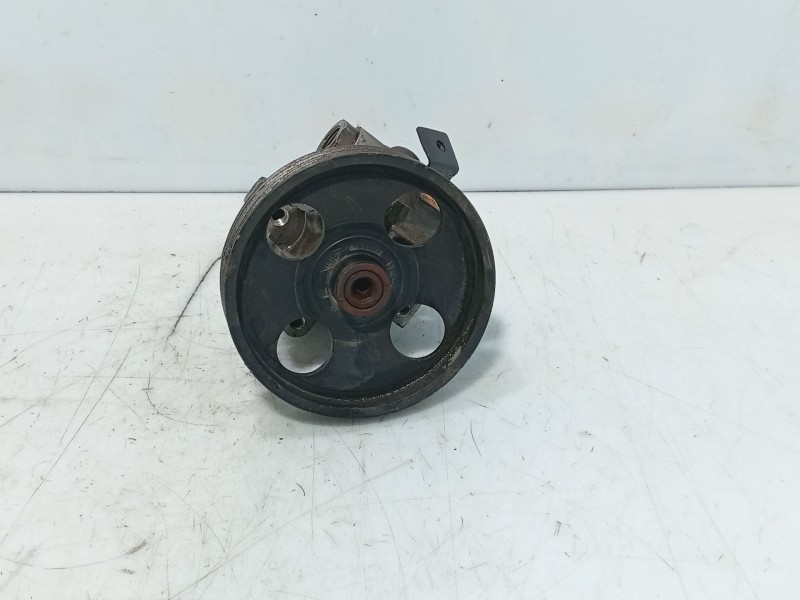 Recambio de bomba direccion para mitsubishi space star (dg0) referencia OEM IAM MR272473  