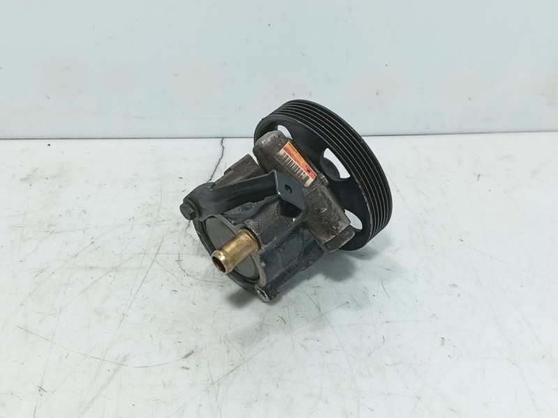 Recambio de bomba direccion para mitsubishi space star (dg0) referencia OEM IAM MR272473  