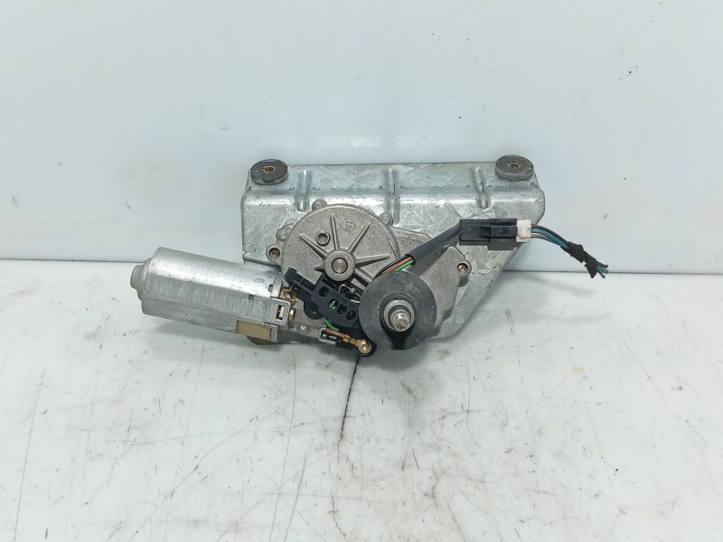 Recambio de motor limpia trasero para mitsubishi space star (dg0) referencia OEM IAM MR245545  