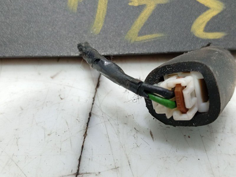 Recambio de luz central de freno para mitsubishi space star (dg0) referencia OEM IAM   