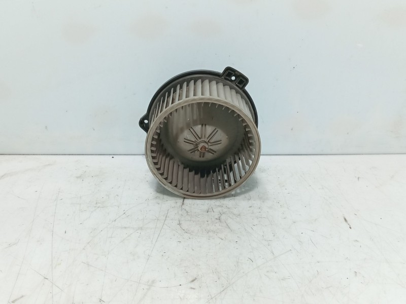 Recambio de ventilador calefaccion para mitsubishi space star (dg0) referencia OEM IAM   