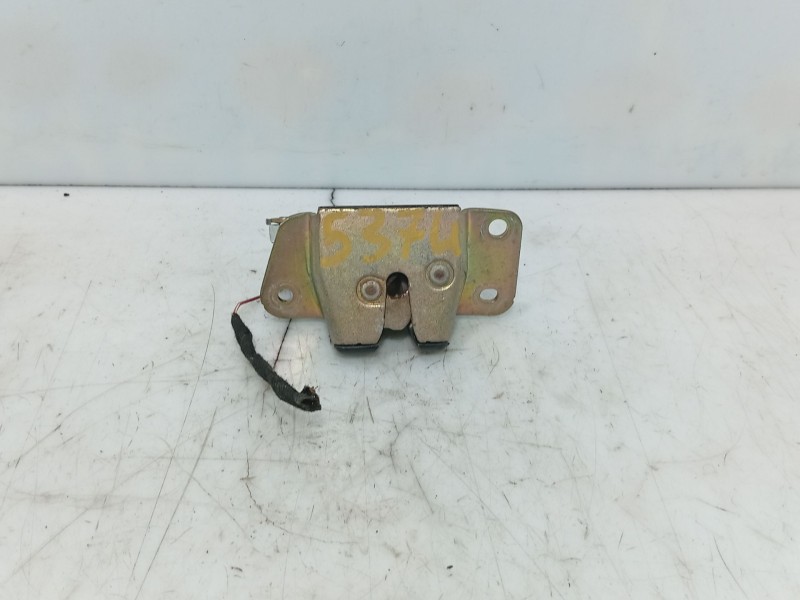 Recambio de cerradura maletero / porton para mitsubishi space star (dg0) referencia OEM IAM MR247931  