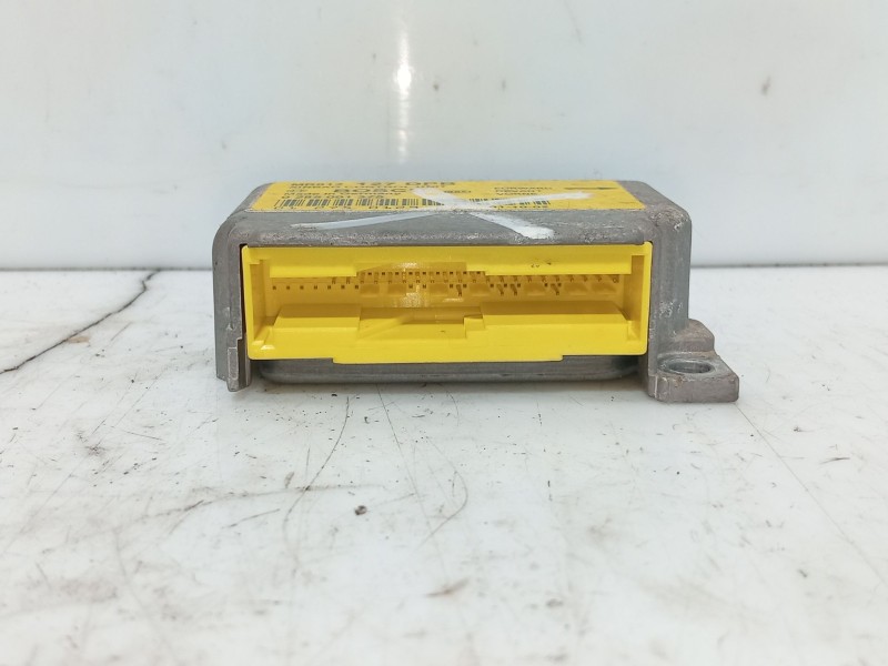 Recambio de centralita airbag para mitsubishi space star (dg0) referencia OEM IAM   