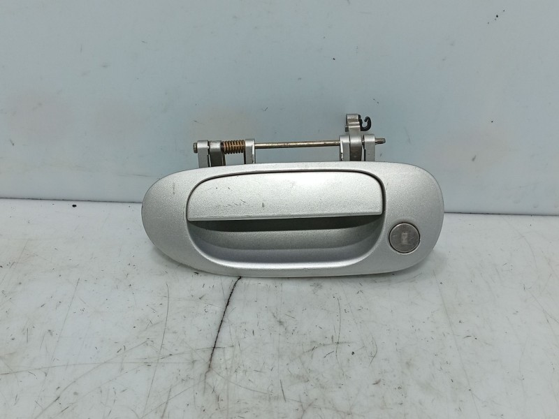 Recambio de maneta exterior delantera izquierda para mitsubishi space star (dg0) referencia OEM IAM MB927763  