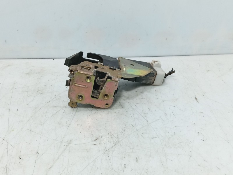 Recambio de cerradura puerta trasera izquierda para mitsubishi space star (dg0) referencia OEM IAM   