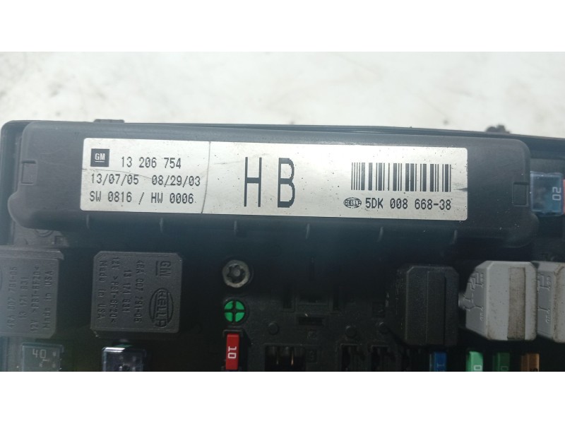 Recambio de caja reles / fusibles para opel astra h (a04) 1.7 cdti (l48) referencia OEM IAM   