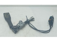 Recambio de anclaje cinturon delantero izquierdo para opel corsa d (s07) 1.3 cdti (l08, l68) referencia OEM IAM   