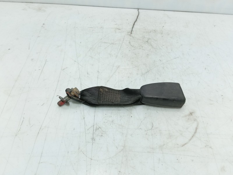 Recambio de anclaje cinturon delantero izquierdo para mitsubishi space star (dg0) referencia OEM IAM   