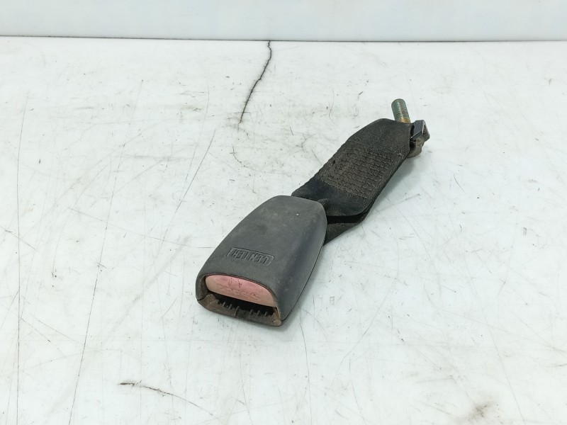 Recambio de anclaje cinturon trasero izquierdo para mitsubishi space star (dg0) referencia OEM IAM   