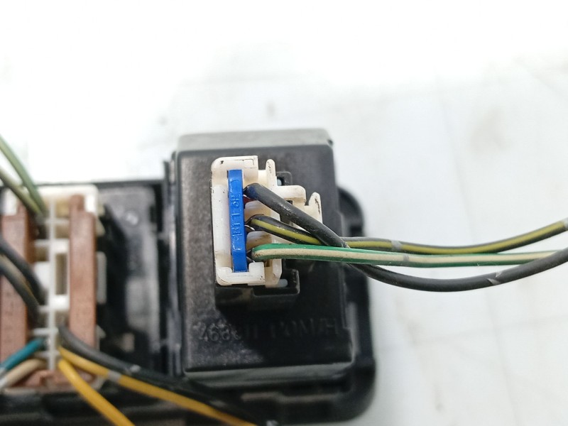 Recambio de mando luces para mitsubishi space star (dg0) referencia OEM IAM   