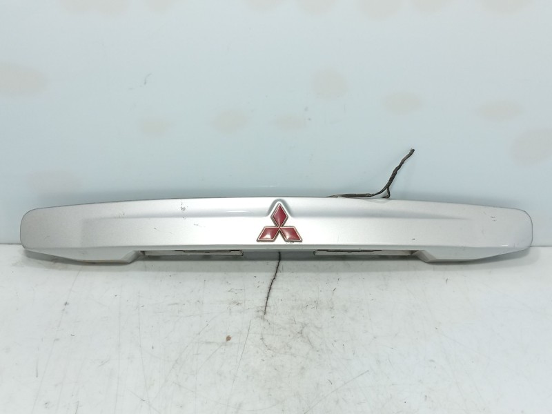 Recambio de moldura para mitsubishi space star (dg0) referencia OEM IAM   