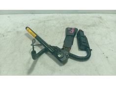 Recambio de anclaje cinturon delantero derecho para opel corsa c (x01) 1.7 di (f08, f68) referencia OEM IAM   