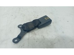 Recambio de anclaje cinturon trasero izquierdo para opel zafira / zafira family b (a05) 1.9 cdti (m75) referencia OEM IAM    2