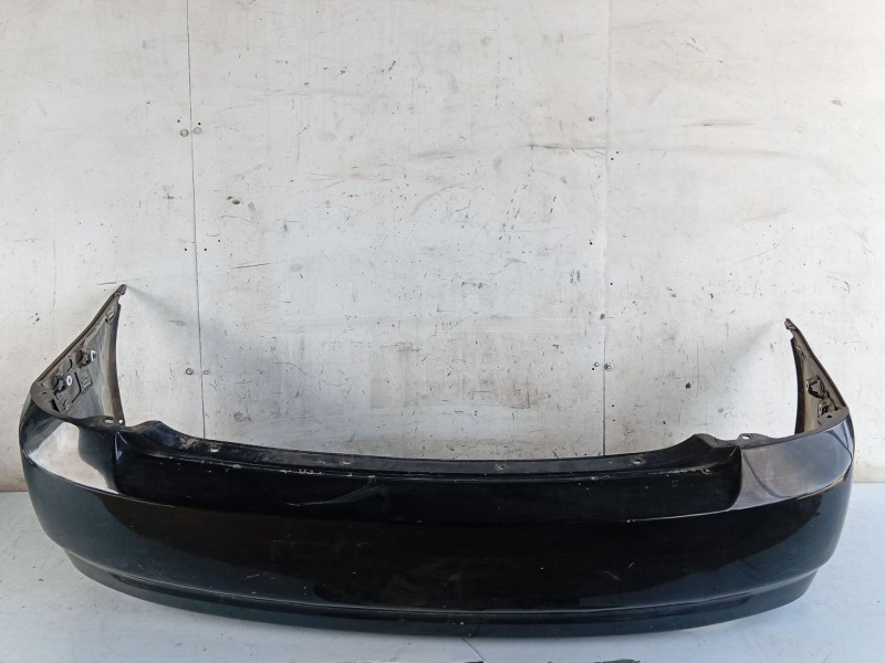Recambio de paragolpes trasero para kia cerato i sedán (ld) 1.6 referencia OEM IAM   