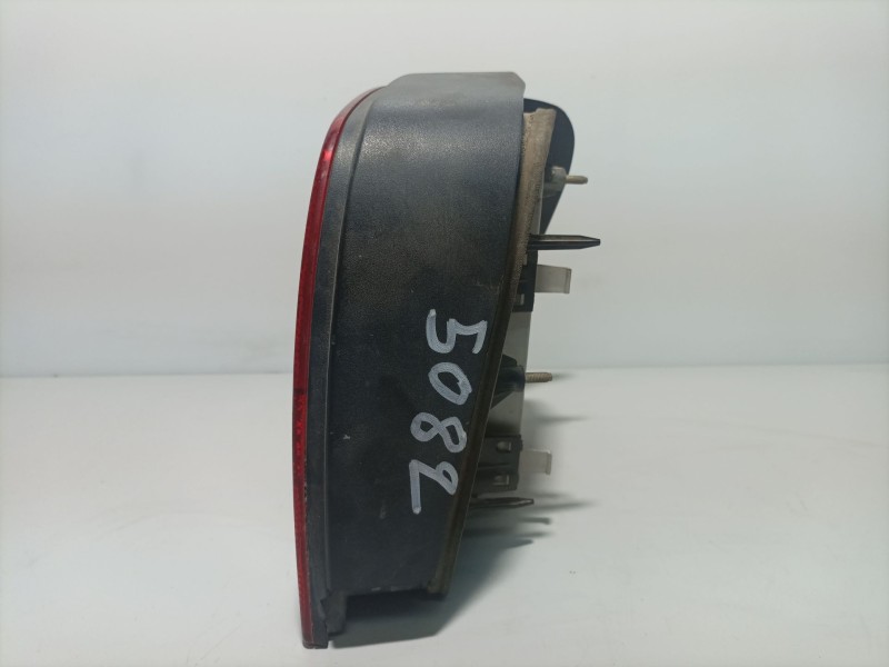 Recambio de piloto trasero izquierdo para volkswagen polo iii (6n1) 60 1.4 referencia OEM IAM 6N0945095B  