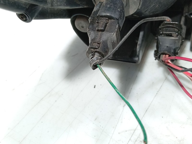 Recambio de faro izquierdo para kia cerato i sedán (ld) 1.6 referencia OEM IAM   