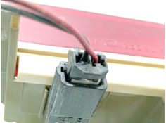 Recambio de luz central de freno para kia cerato i sedán (ld) 1.6 referencia OEM IAM    2