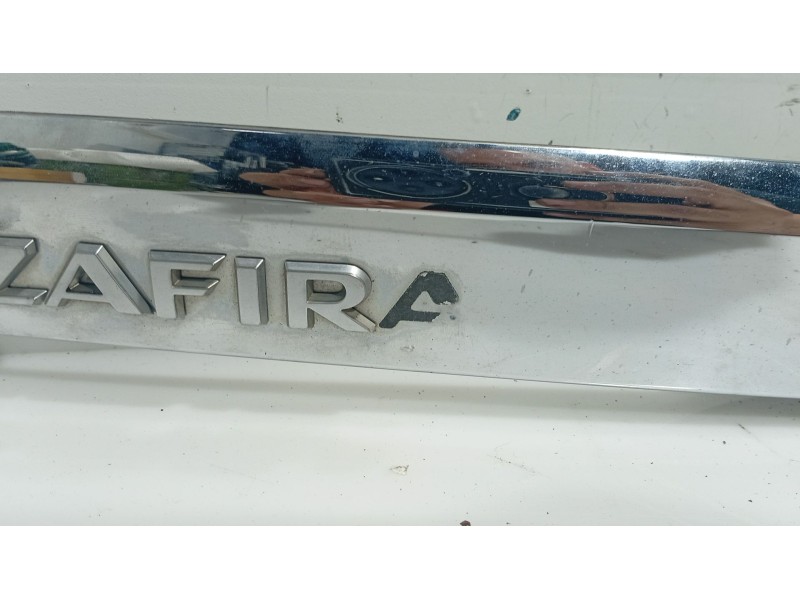 Recambio de moldura para opel zafira / zafira family b (a05) 1.9 cdti (m75) referencia OEM IAM   