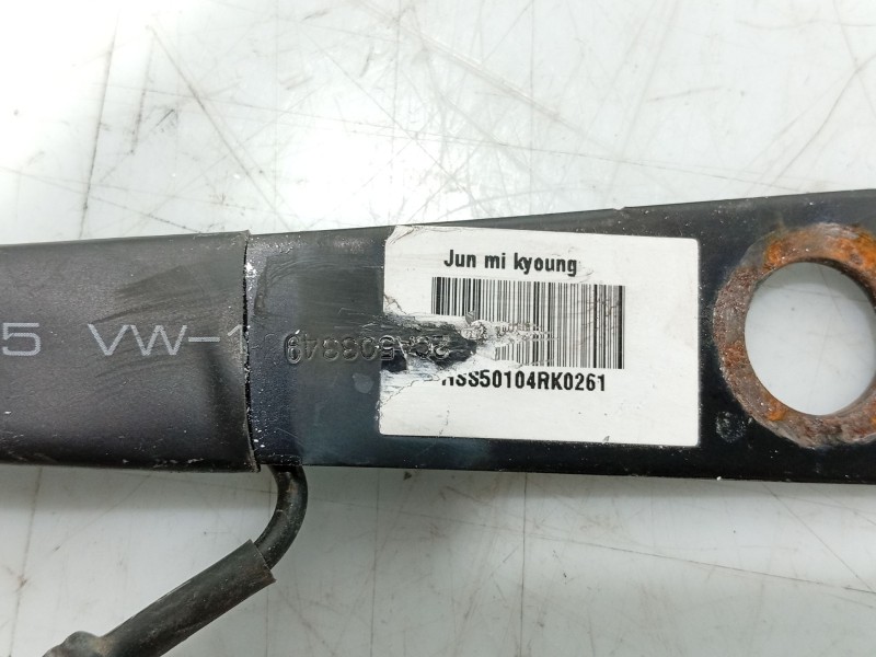 Recambio de anclaje cinturon delantero izquierdo para kia cerato i sedán (ld) 1.6 referencia OEM IAM   