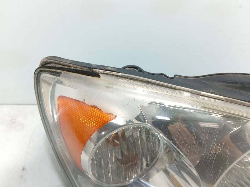 Recambio de faro derecho para kia cerato i sedán (ld) 1.6 referencia OEM IAM   