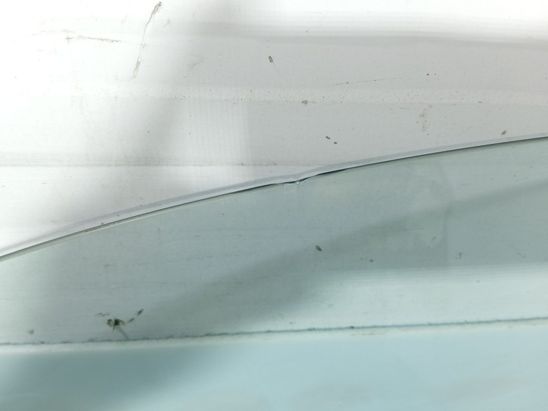 Recambio de luna delantera izquierda para kia cerato i sedán (ld) 1.6 referencia OEM IAM 824102F011  