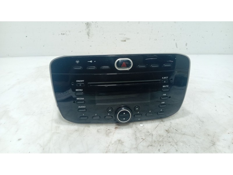 Recambio de sistema audio / radio cd para fiat punto (199_) 1.2 (199axz1a, 199bxz1a) referencia OEM IAM   