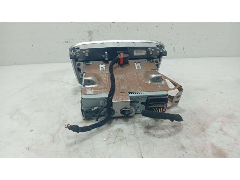 Recambio de sistema audio / radio cd para fiat punto (199_) 1.2 (199axz1a, 199bxz1a) referencia OEM IAM   