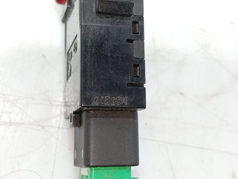 Recambio de warning para kia cerato i sedán (ld) 1.6 referencia OEM IAM   
