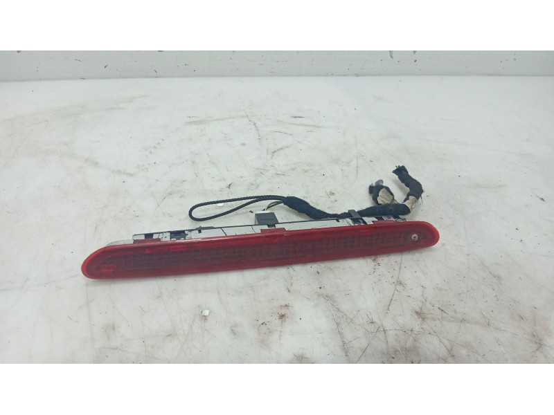 Recambio de luz central de freno para fiat punto (199_) 1.2 (199axz1a, 199bxz1a) referencia OEM IAM   