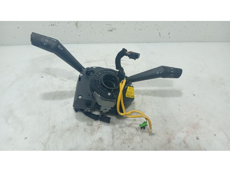 Recambio de mando volante para fiat punto (199_) 1.2 (199axz1a, 199bxz1a) referencia OEM IAM   