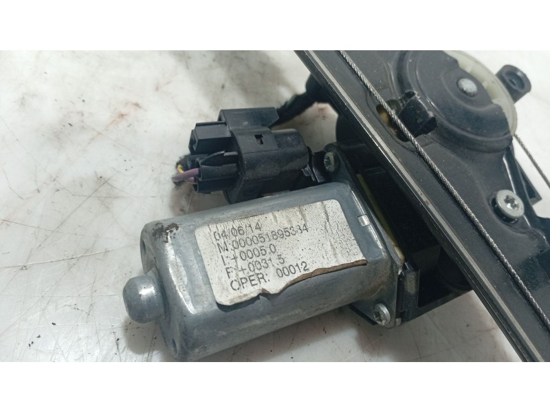 Recambio de elevalunas delantero derecho para fiat punto (199_) 1.2 (199axz1a, 199bxz1a) referencia OEM IAM 0000071724803  