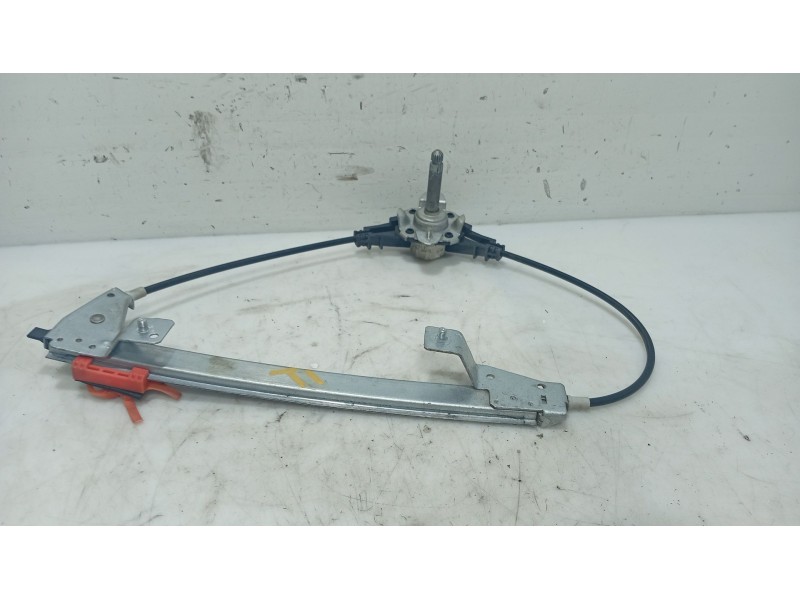 Recambio de elevalunas trasero derecho para fiat punto (199_) 1.2 (199axz1a, 199bxz1a) referencia OEM IAM 0000051723323  