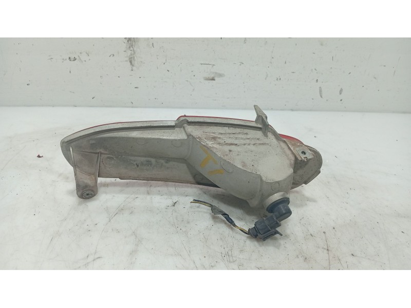 Recambio de piloto trasero izquierdo paragolpes para fiat punto (199_) 1.2 (199axz1a, 199bxz1a) referencia OEM IAM   