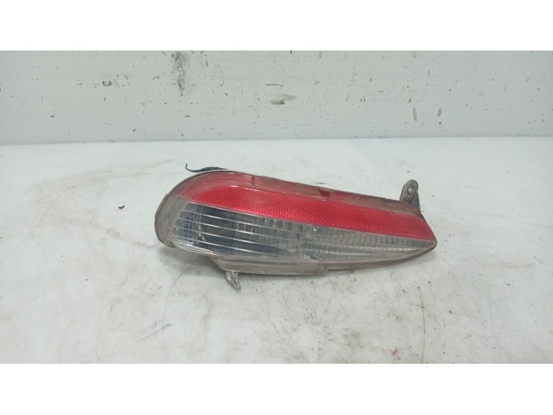 Recambio de piloto trasero derecho paragolpes para fiat punto (199_) 1.2 (199axz1a, 199bxz1a) referencia OEM IAM   