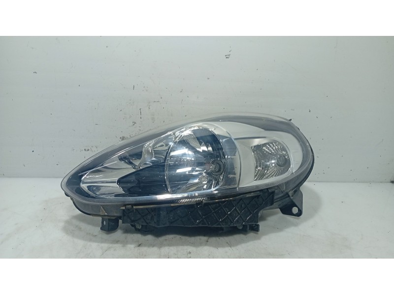Recambio de faro izquierdo para fiat punto (199_) 1.2 (199axz1a, 199bxz1a) referencia OEM IAM 0000051937143  