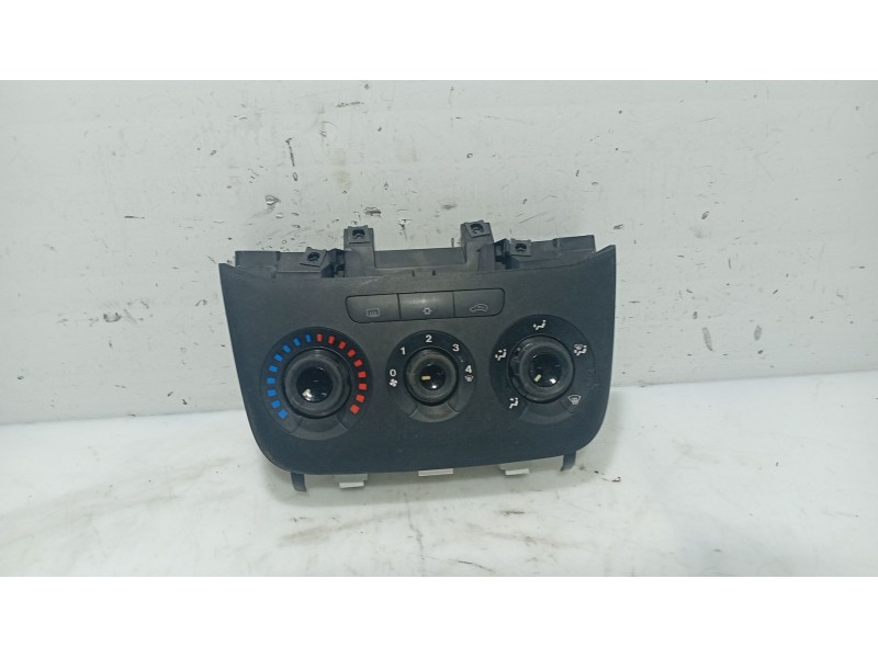 Recambio de mando calefaccion / aire acondicionado para fiat punto (199_) 1.2 (199axz1a, 199bxz1a) referencia OEM IAM   