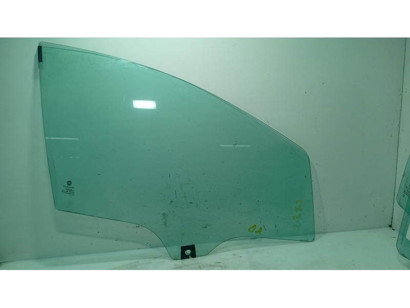 Recambio de luna delantera derecha para fiat punto (199_) 1.2 (199axz1a, 199bxz1a) referencia OEM IAM 0000051869133  