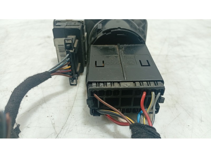 Recambio de mando luces para seat ibiza ii (6k1) 1.9 sdi referencia OEM IAM   