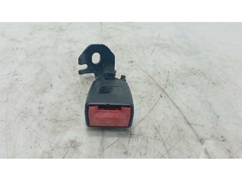 Recambio de anclaje cinturon trasero derecho para fiat punto (199_) 1.2 (199axz1a, 199bxz1a) referencia OEM IAM   