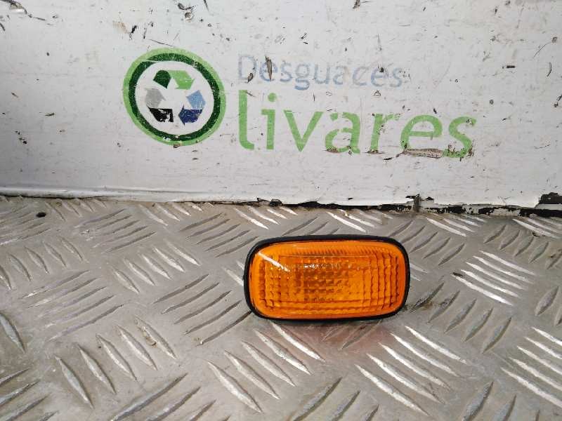 Recambio de piloto lateral derecho para  referencia OEM IAM 15524039  