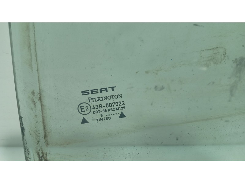 Recambio de luna trasera izquierda para seat toledo ii (1m2) 1.9 tdi referencia OEM IAM 1M0845205A  