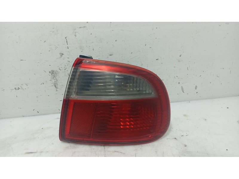 Recambio de piloto trasero derecho para seat toledo ii (1m2) 1.9 tdi referencia OEM IAM 1M594511201C  