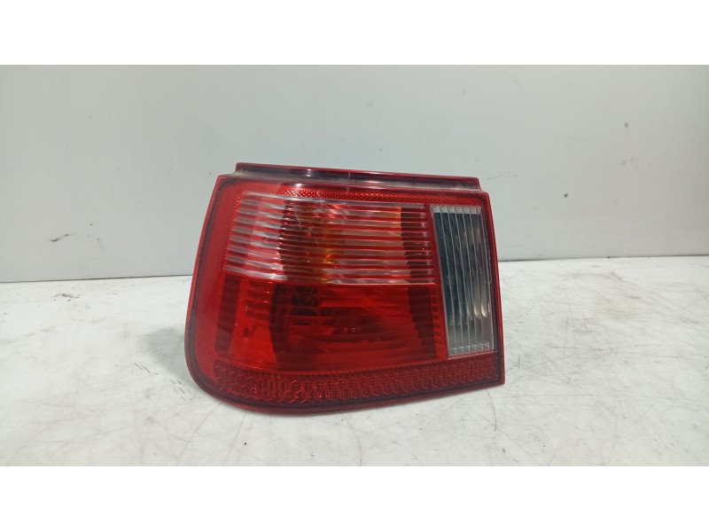 Recambio de piloto trasero izquierdo para seat ibiza ii (6k1) 1.9 sdi referencia OEM IAM 6K6945111G  