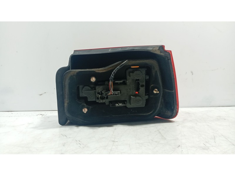 Recambio de piloto trasero izquierdo para seat ibiza ii (6k1) 1.9 sdi referencia OEM IAM 6K6945111G  