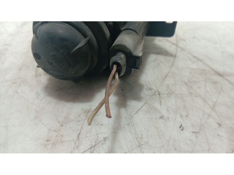 Recambio de faro antiniebla izquierdo para seat toledo ii (1m2) 1.9 tdi referencia OEM IAM 1M0941701B  