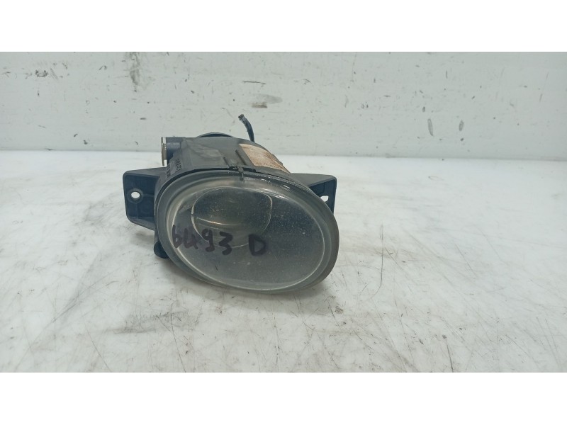 Recambio de faro antiniebla derecho para seat toledo ii (1m2) 1.9 tdi referencia OEM IAM 1M0941702B  