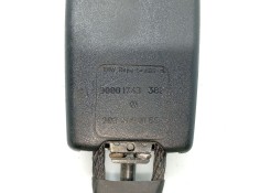 Recambio de anclaje cinturon delantero derecho para mercedes-benz clase c (w203) c 180 kompressor (203.046) referencia OEM IAM   2