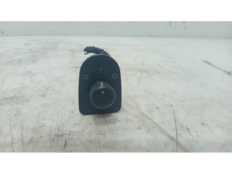 Recambio de mando retrovisor para seat toledo ii (1m2) 1.9 tdi referencia OEM IAM   